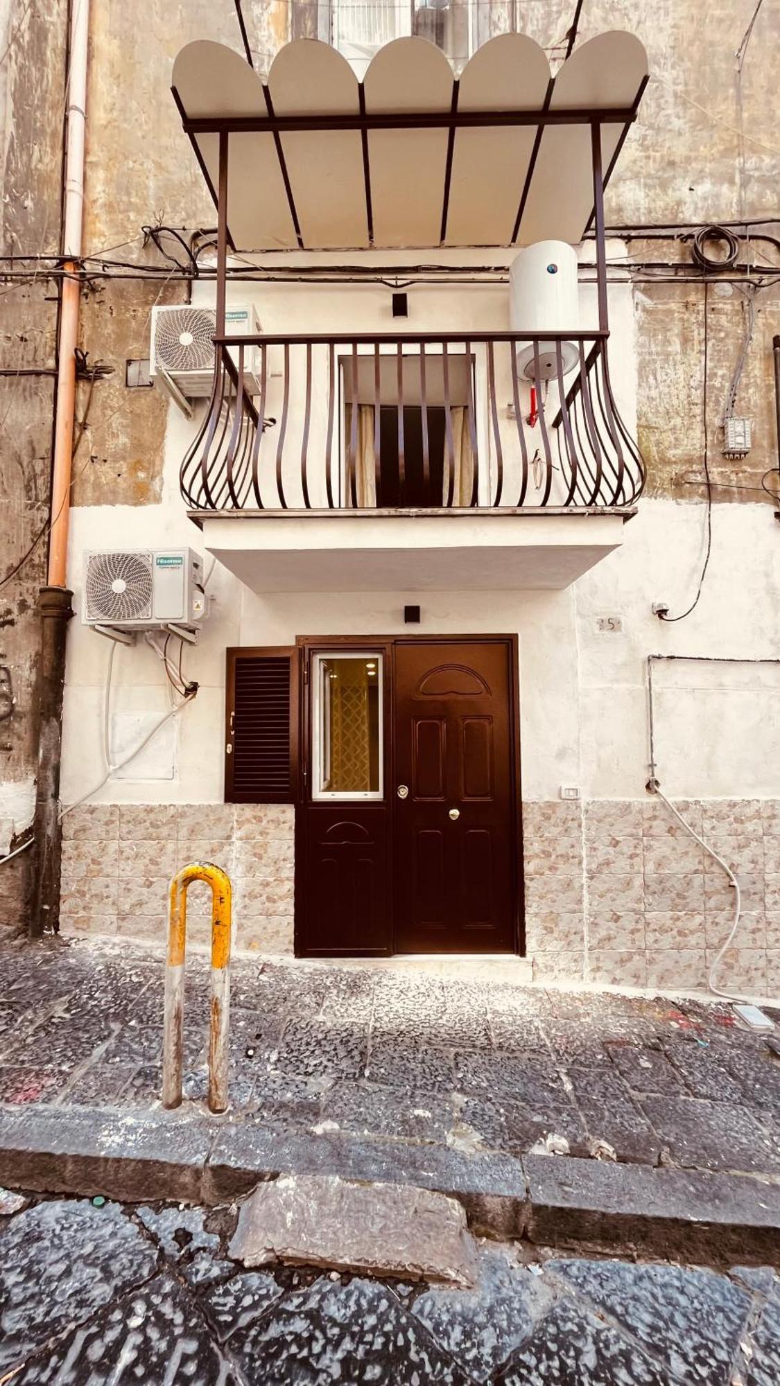 Pizzaiola'S Home Naples Exterior photo